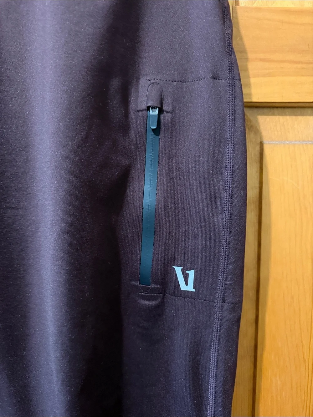 Vuori Men’s Sunday Performance Jogger - Picture 3 of 5